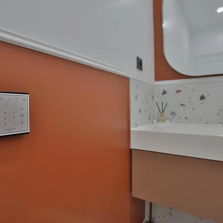 Marais 4 Bedrooms New Apartment