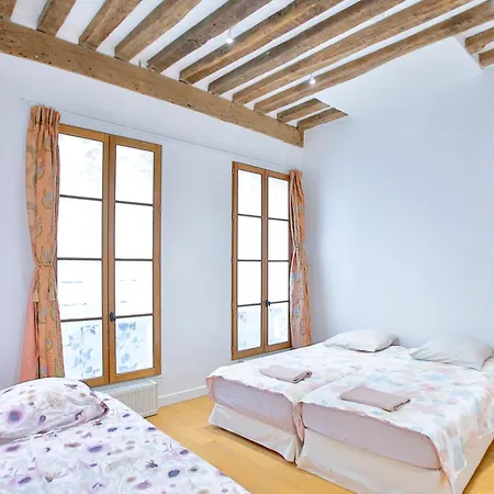 Apartment Marais 4 Bedrooms New