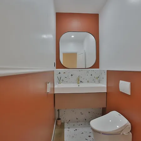 Marais 4 Bedrooms New * Paryż