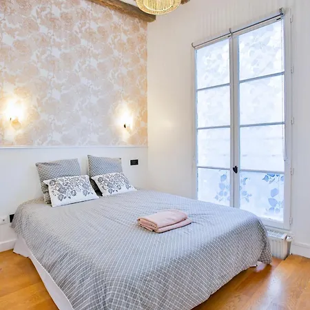 Marais 4 Bedrooms New *